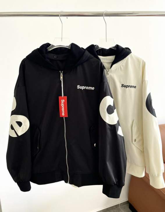 Picture of Supreme Jackets _SKUSupremeM-2XLxetr0330015